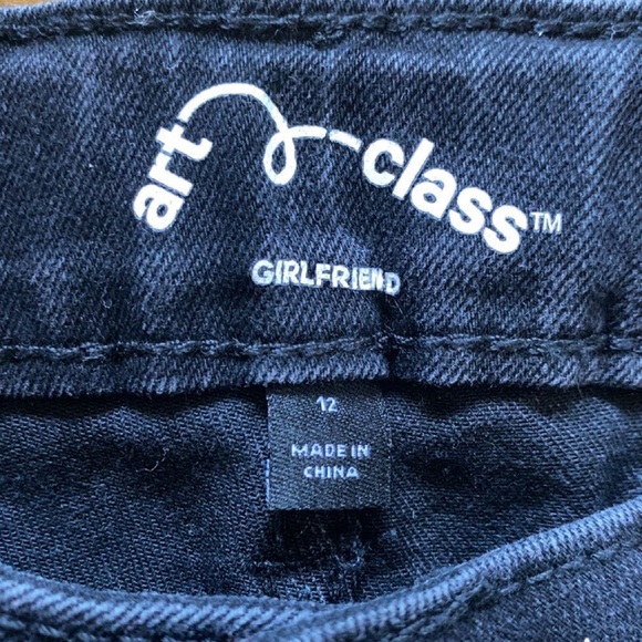 Girls Black Girlfriend Jeans - Picture 3 of 3